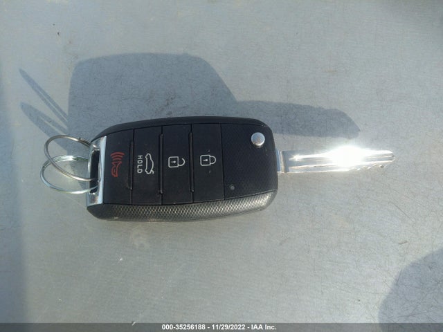 KIA Forte 2016 KNAFK4A63G5474694 Image 3