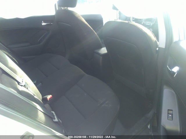 KIA Forte 2016 KNAFK4A63G5474694 Image 10