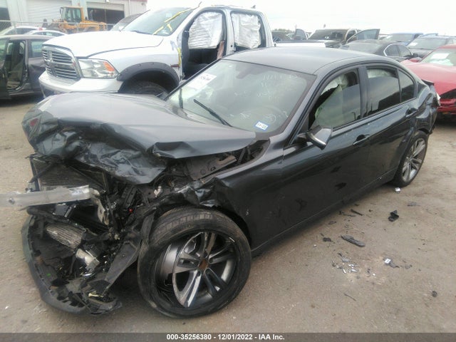 BMW 3 Series 328i 2016 WBA8E9C58GK648181 Image 2