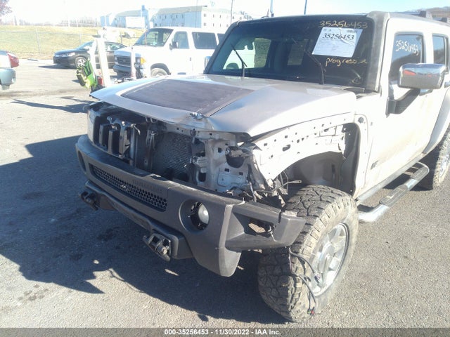 5GTDN13E278135940 Hummer H3