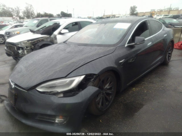 Tesla MODEL S 2019 5YJSA1E29KF307077 Image 2