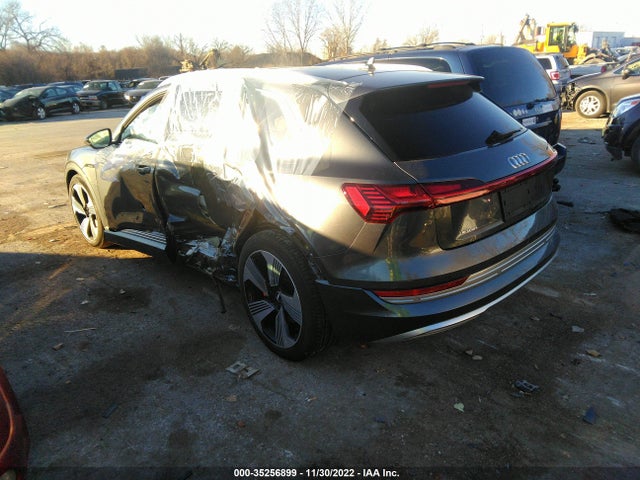 WA1VAAGE6KB007675 Audi E-tron Prestige