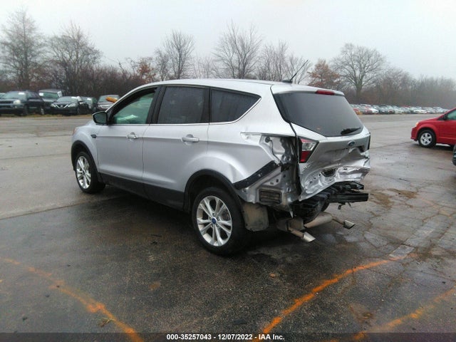 Ford ESCAPE SE 2017 1FMCU9G9XHUD44672 Image 5