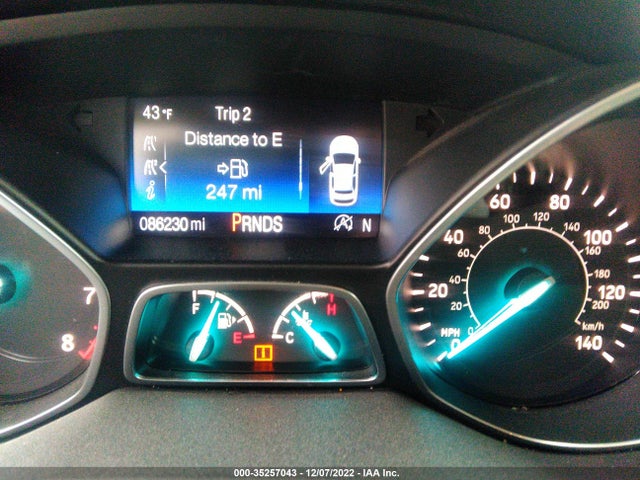 Ford ESCAPE SE 2017 1FMCU9G9XHUD44672 Image 9