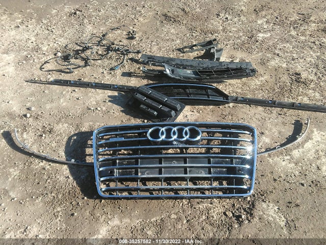 2016 Audi A8, VIN: WAU34AFD4GN002460