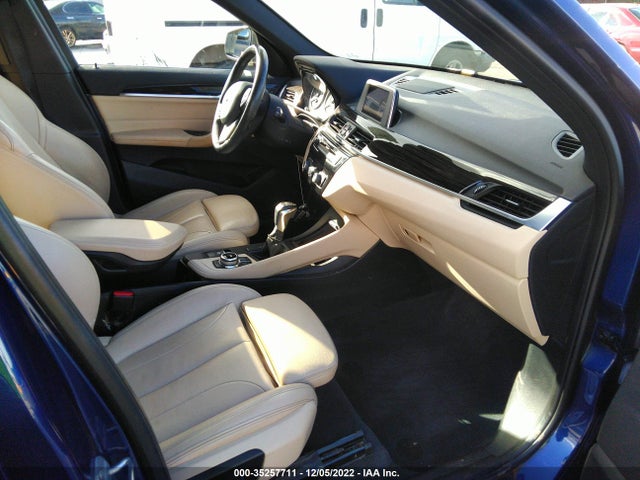 2017 BMW X1, VIN: WBXHU7C35H5H35955
