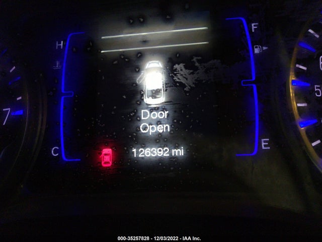 Chrysler 200 Limited 2015 1C3CCCAB8FN539536 Image 7