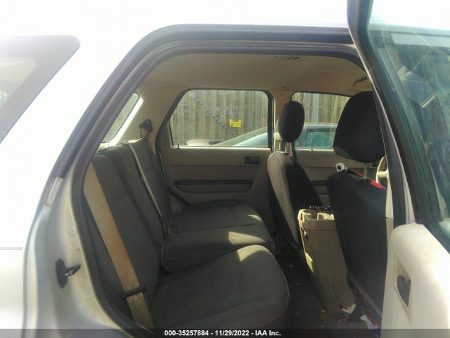 2008 FORD ESCAPE XLS VIN: 1FMCU02Z48KA59528