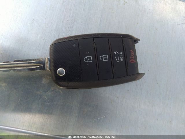 3KPFL4A7XHE114532 KIA FORTE LX