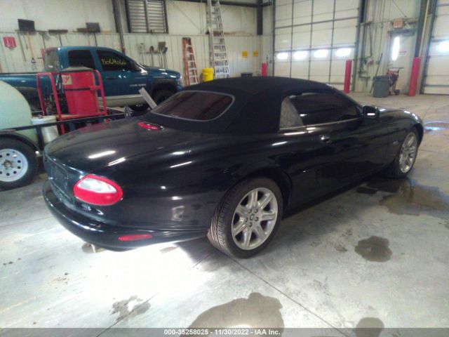 SAJJA42C1YNA01435 Jaguar XK8