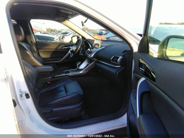 JA4AT5AA9JZ048295 Mitsubishi Eclipse Cross Sel