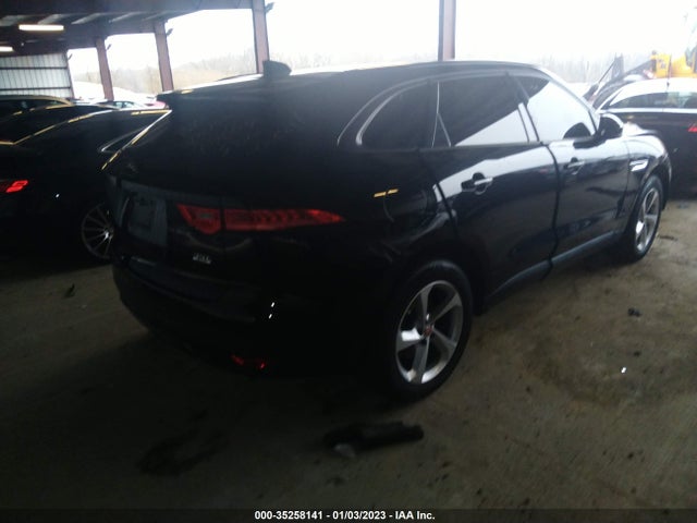 2017 Jaguar F-PACE, VIN: SADCJ2BV0HA085270