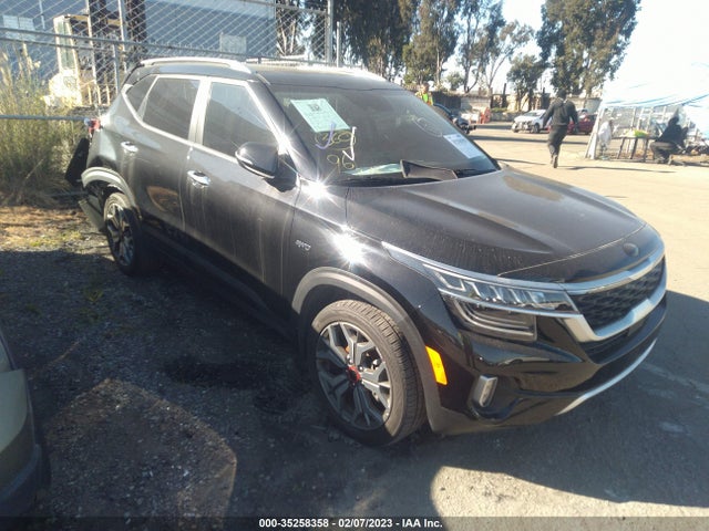 2021 Kia Seltos, VIN: KNDETCA23M7155296