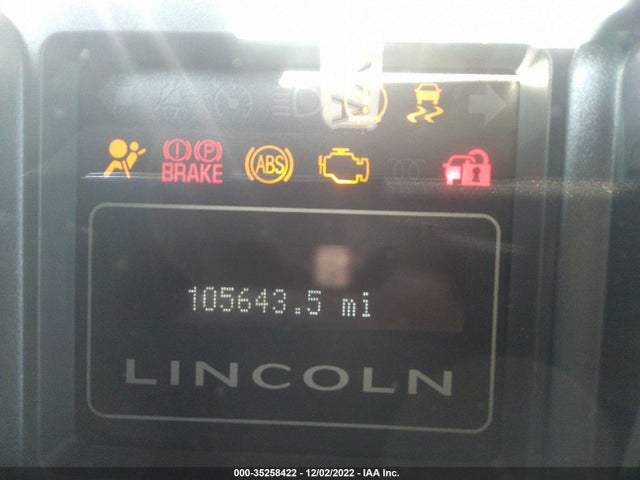 Lincoln Navigator 2010 5LMJJ2J56AEJ10071 Image 9