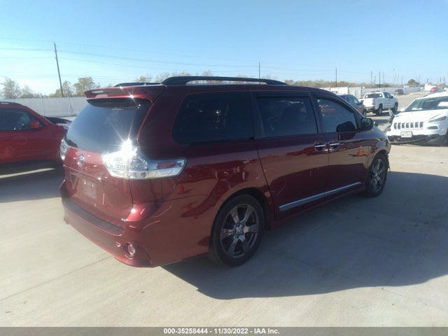 Toyota SIENNA SE 2017 5TDXZ3DC8HS809314 Image 4