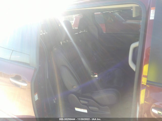 Toyota SIENNA SE 2017 5TDXZ3DC8HS809314 Image 8