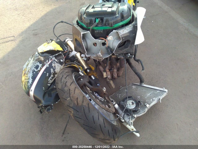 2006 SUZUKI GSX-R600 K6 VIN: JS1GN7DAX62104613