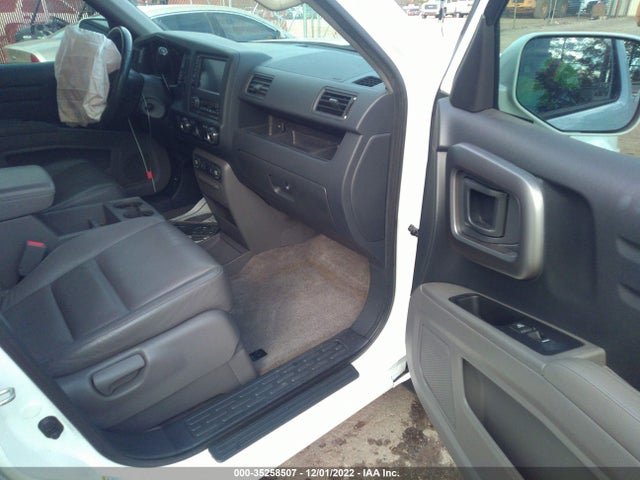 2012 HONDA RIDGELINE RTL VIN: 5FPYK1F59CB453097