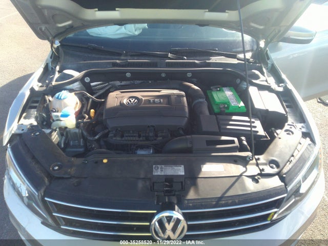 3VWL17AJ7GM313531 Volkswagen Jetta Sedan 1.8t Sel