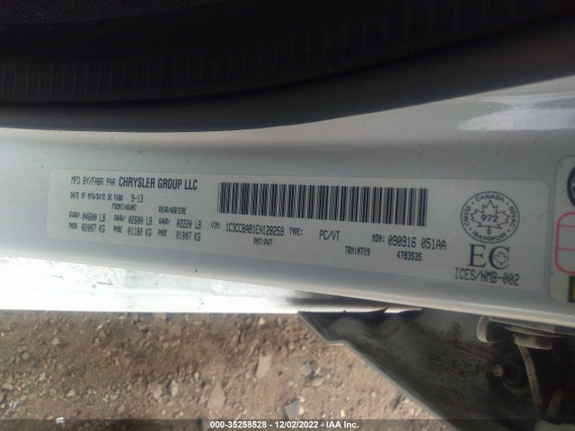 1C3CCBAB1EN128259 Chrysler 200 LX