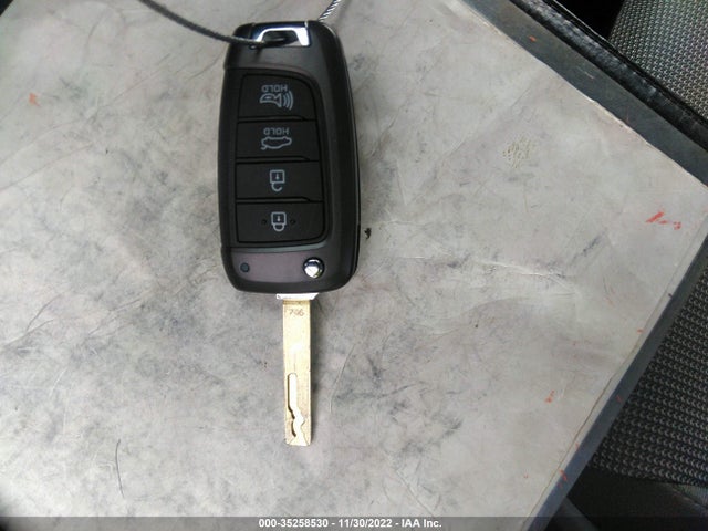 2020 Hyundai Accent, VIN: 3KPC24A67LE122044