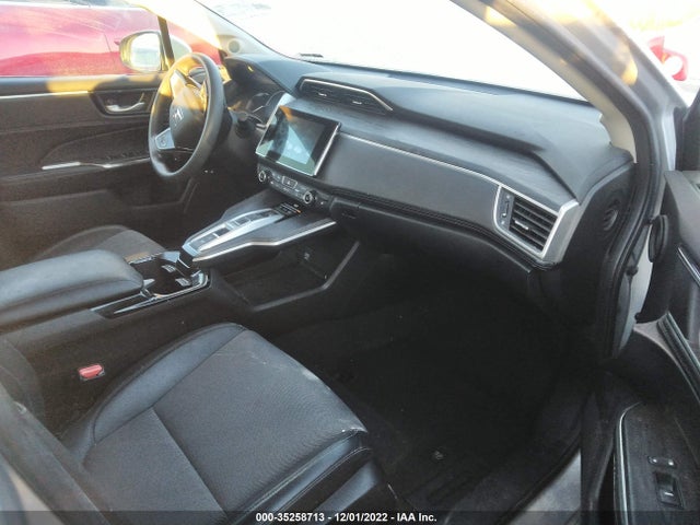 2018 HONDA CLARITY PLUG-IN HYBRID VIN: JHMZC5F10JC015690
