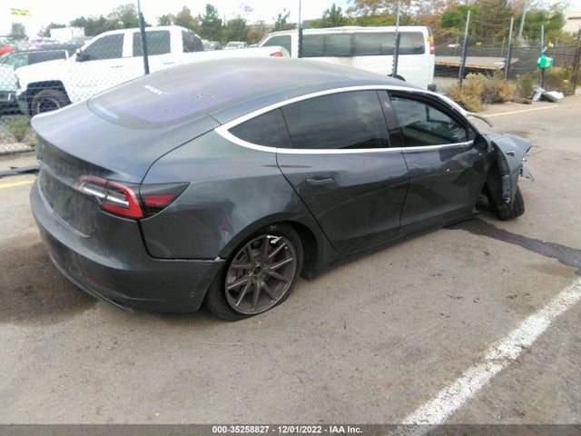 5YJ3E1EA3HF000657 Tesla Model 3 Standard/long Range