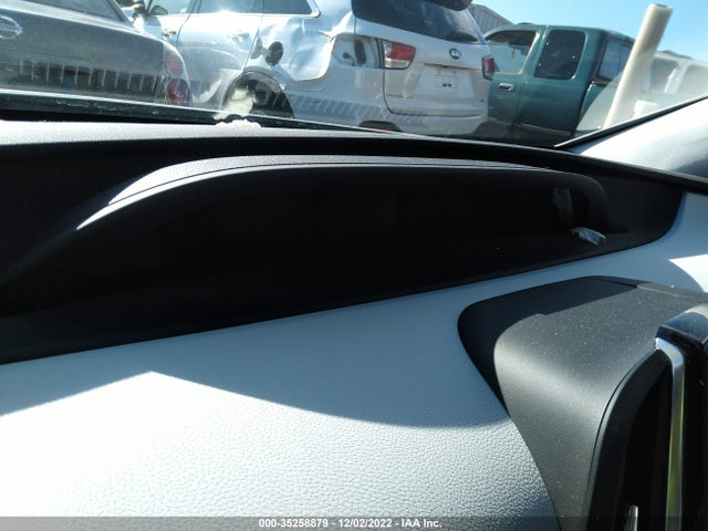 2018 Toyota Prius, VIN: JTDKARFU5J3061185