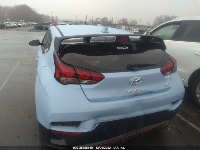 2022 Hyundai Veloster, VIN: KMHT36AHXNU011921