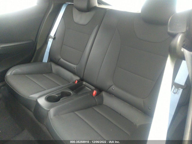 2022 Hyundai Veloster, VIN: KMHT36AHXNU011921