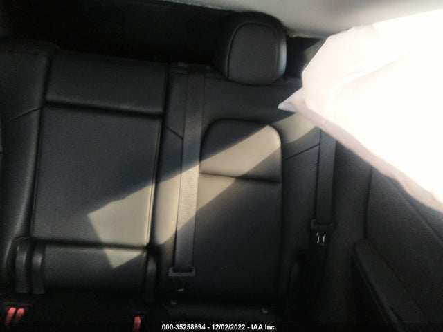 Tesla Model Y Long Range 2022 7SAYGDEE2NF447726 Image 8