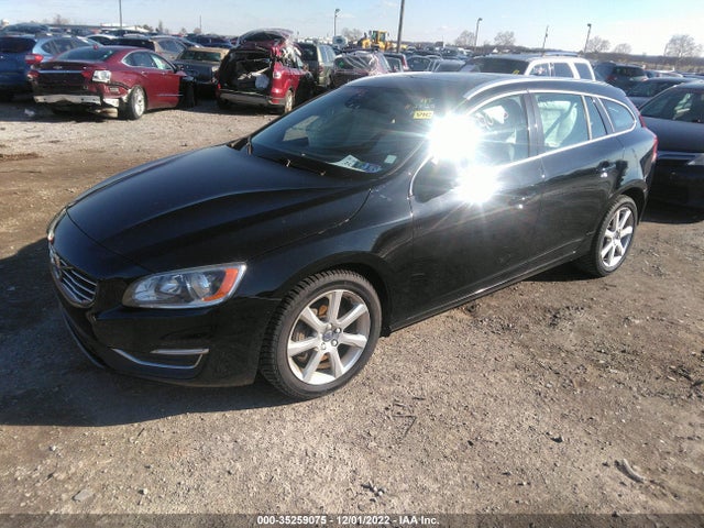 2016 Volvo V60, VIN: YV1612SK4G1310636