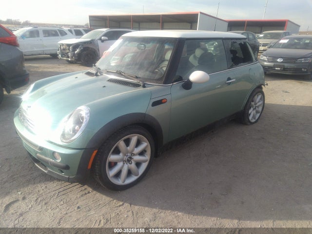Mini COOPER HARDTOP 2003 WMWRC33483TC38616 Image 2