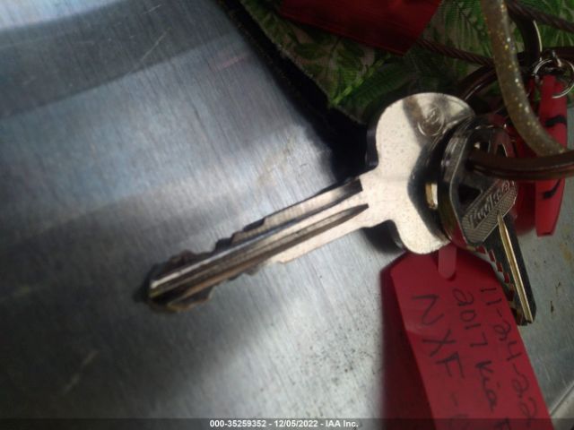 3KPFK4A78HE121756 KIA FORTE LX