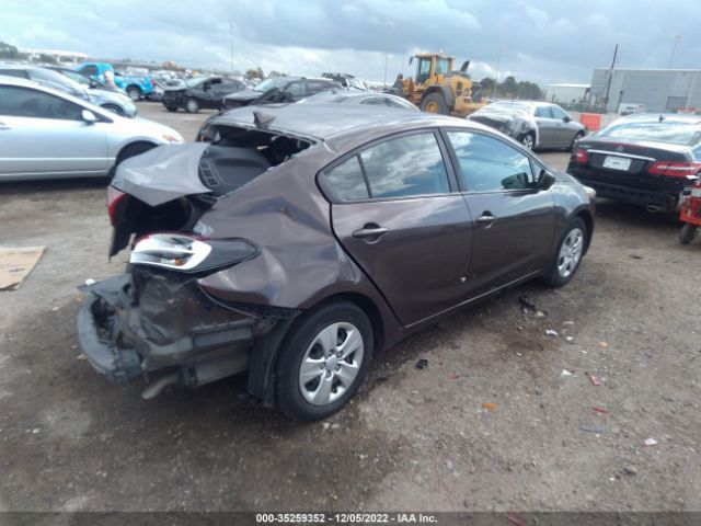 3KPFK4A78HE121756 KIA FORTE LX
