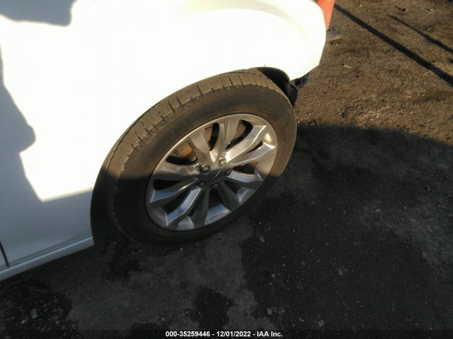 2020 Chrysler 300, VIN: 2C3CCAKG1LH146075