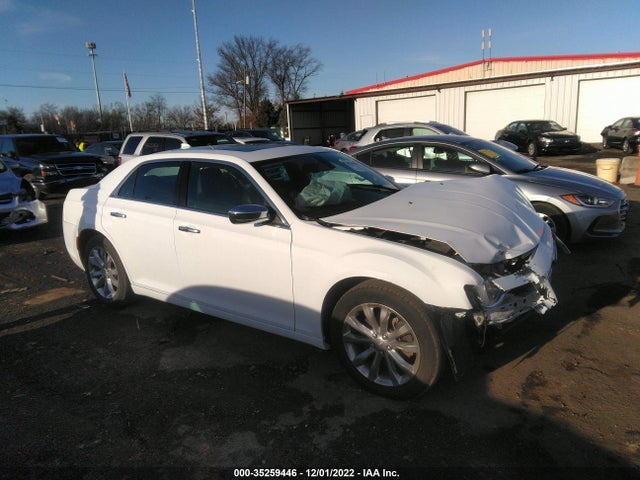 2C3CCAKG1LH146075 - Chrysler 300 Limited 2020