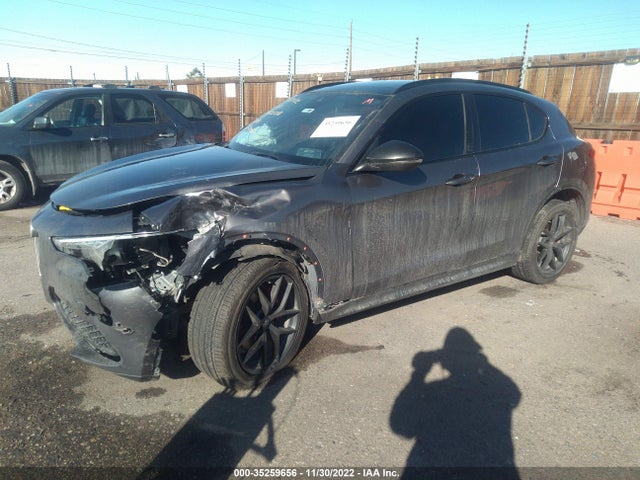 ZASPAKBN1K7C49067 Alfa Romeo Stelvio Ti Sport
