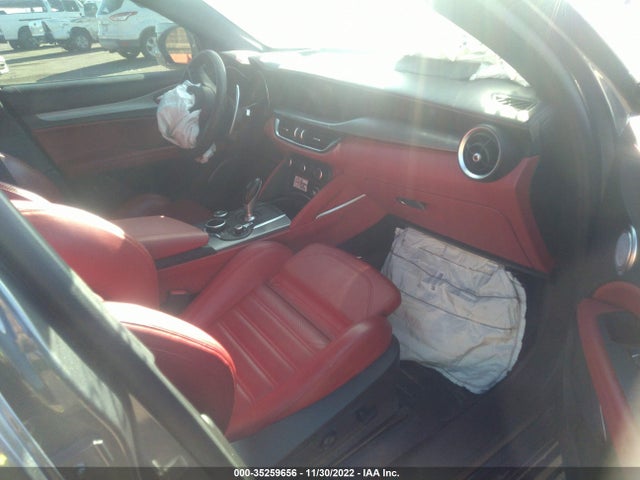 ZASPAKBN1K7C49067 Alfa Romeo Stelvio Ti Sport