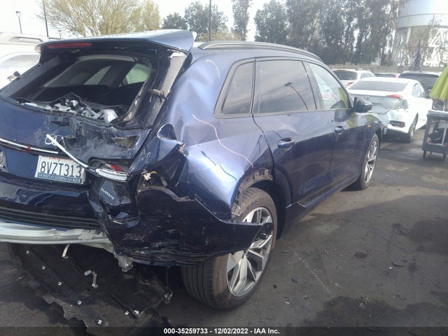 2021 Audi e-tron, VIN: WA1LAAGE5MB021982