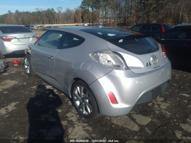 2016 Hyundai Veloster, VIN: KMHTC6ADXGU266875
