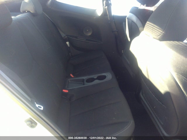 2016 Hyundai Veloster, VIN: KMHTC6ADXGU266875