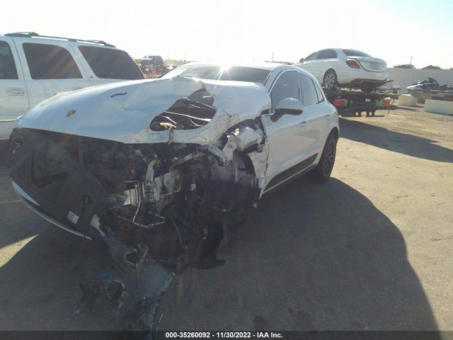 2015 Porsche Macan, VIN: WP1AB2A58FLB55213