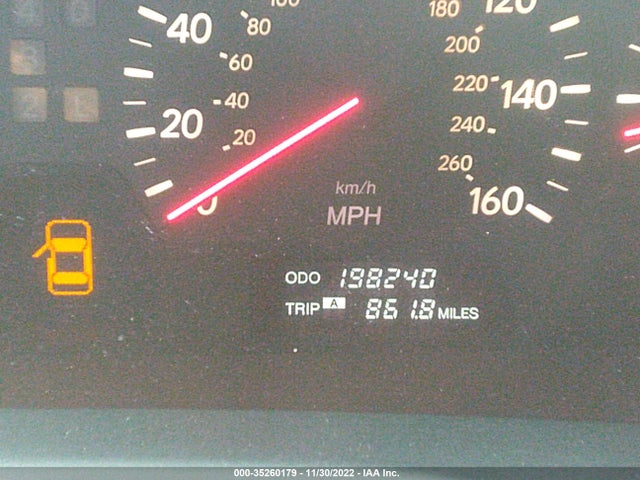 Lexus LS 430 2002 JTHBN30F720067907 Image 8