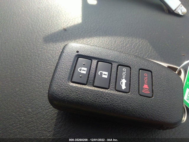 Lexus ES 300H 2013 JTHBW1GG1D2015034 Image 3