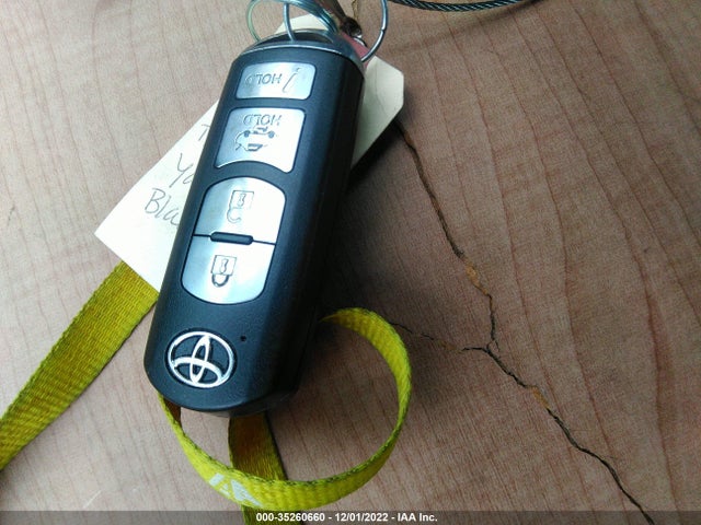 2017 Toyota Yaris, VIN: 3MYDLBYV0HY161410