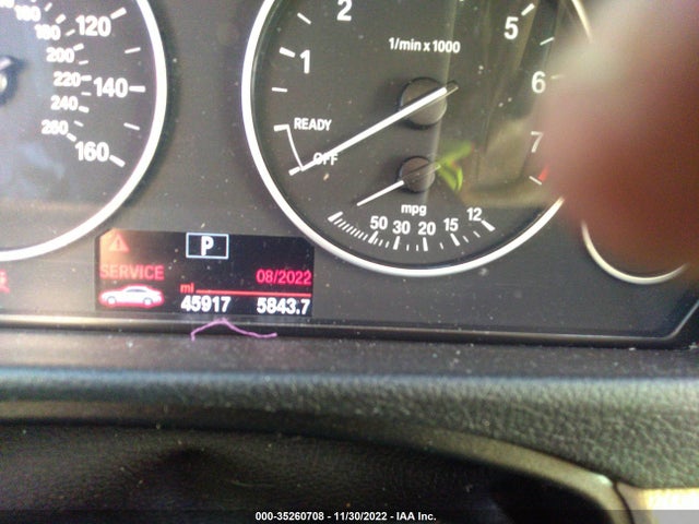 BMW 3 Series 320i 2017 WBA8A9C54HK619984 Image 8