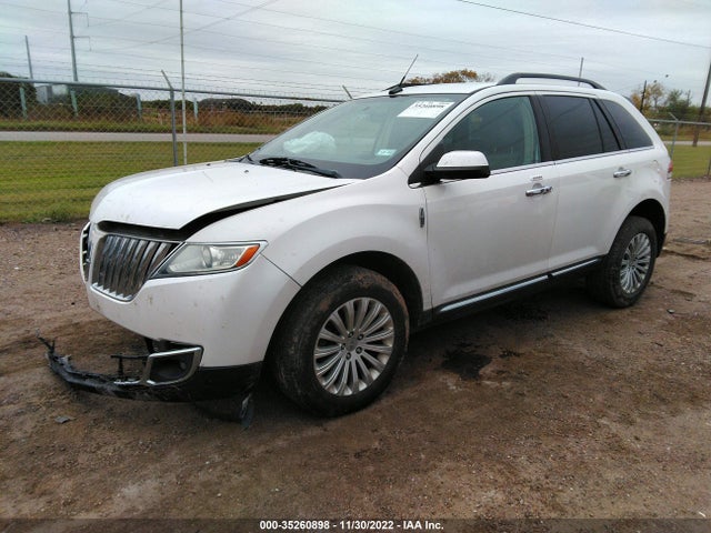 Lincoln MKX 2014 2LMDJ6JK1EBL14375 Image 2