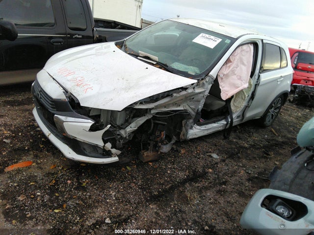 JA4AR3AU8HZ018471 Mitsubishi Outlander Sport 2.0