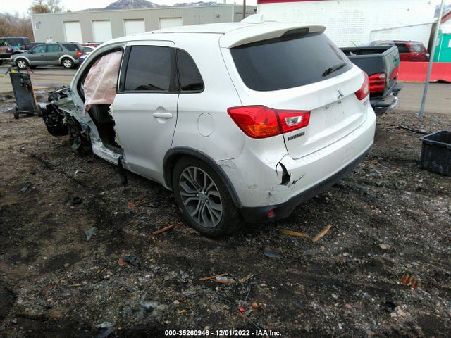 JA4AR3AU8HZ018471 Mitsubishi Outlander Sport 2.0